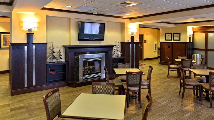 Hampton Inn Geneseo Restaurant