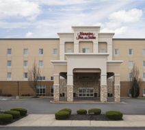 Hampton Inn & Suites Rochester/Henrietta Exterior