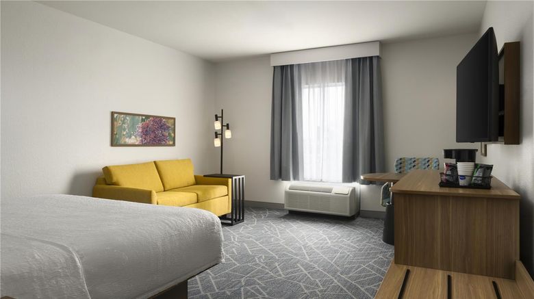 <b>Hampton Inn & Suites Rochester/Henrietta Room</b>. Images powered by <a href="https://iceportal.shijigroup.com/" title="IcePortal" target="_blank">IcePortal</a>.