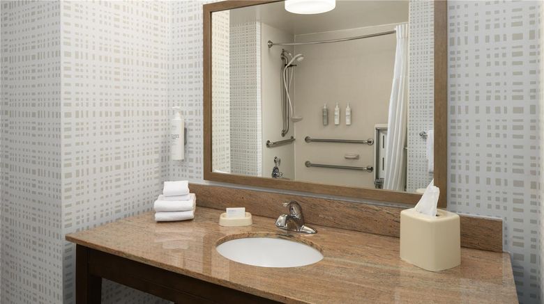 <b>Hampton Inn & Suites Rochester/Henrietta Room</b>. Images powered by <a href="https://iceportal.shijigroup.com/" title="IcePortal" target="_blank">IcePortal</a>.