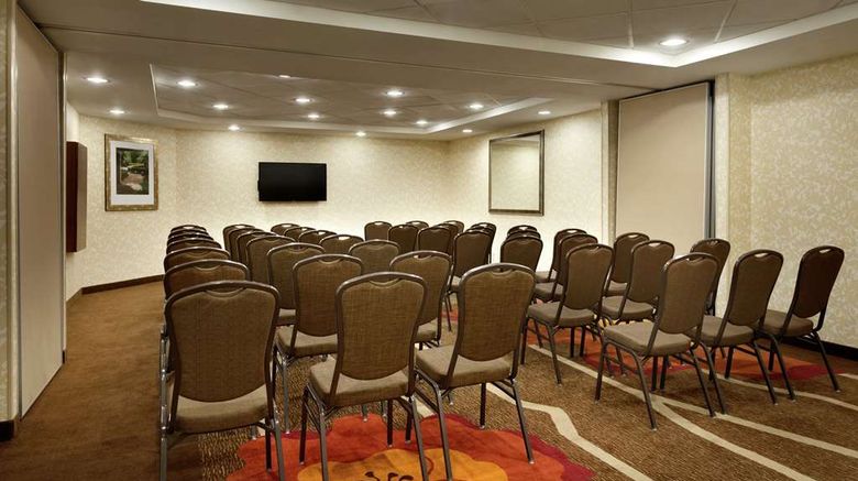 <b>Hilton Garden Inn Rochester/Pittsford Meeting</b>. Images powered by <a href="https://iceportal.shijigroup.com/" title="IcePortal" target="_blank">IcePortal</a>.