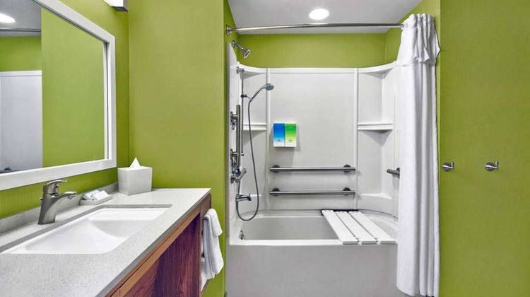 Home2 Suites by Hilton Rochester Room