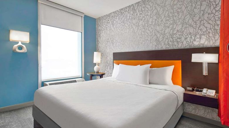 <b>Home2 Suites by Hilton Rochester Room</b>. Images powered by <a href="https://iceportal.shijigroup.com/" title="IcePortal" target="_blank">IcePortal</a>.