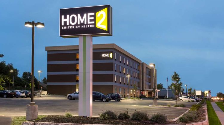 Home2 Suites by Hilton Rochester Exterior
