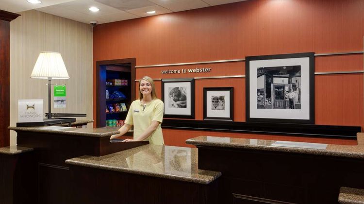 Hampton Inn Rochester-Webster Lobby