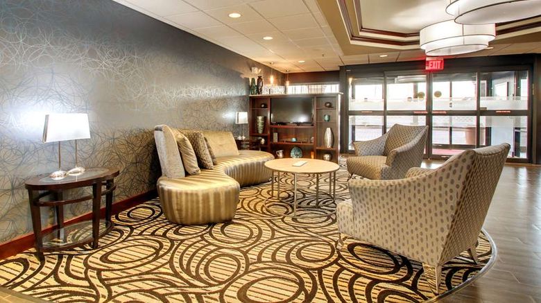 <b>Hampton Inn Rolla Lobby</b>. Images powered by <a href="https://iceportal.shijigroup.com/" title="IcePortal" target="_blank">IcePortal</a>.