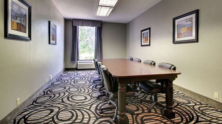 <b>Hampton Inn Rolla Meeting</b>. Images powered by <a href="https://iceportal.shijigroup.com/" title="IcePortal" target="_blank">IcePortal</a>.