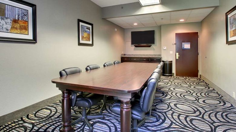 <b>Hampton Inn Rolla Meeting</b>. Images powered by <a href="https://iceportal.shijigroup.com/" title="IcePortal" target="_blank">IcePortal</a>.