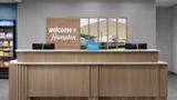 <b>Hampton Inn & Suites Roswell Lobby</b>. Images powered by <a href="https://iceportal.shijigroup.com/" title="IcePortal" target="_blank">IcePortal</a>.