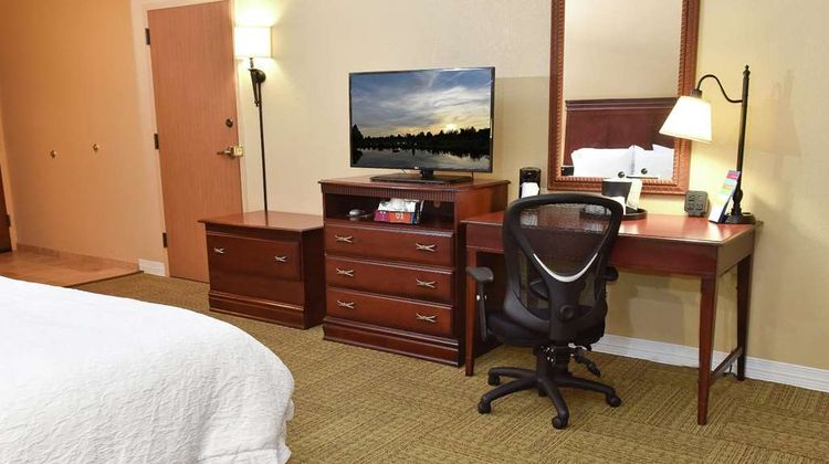 Hampton Inn Ruston Room