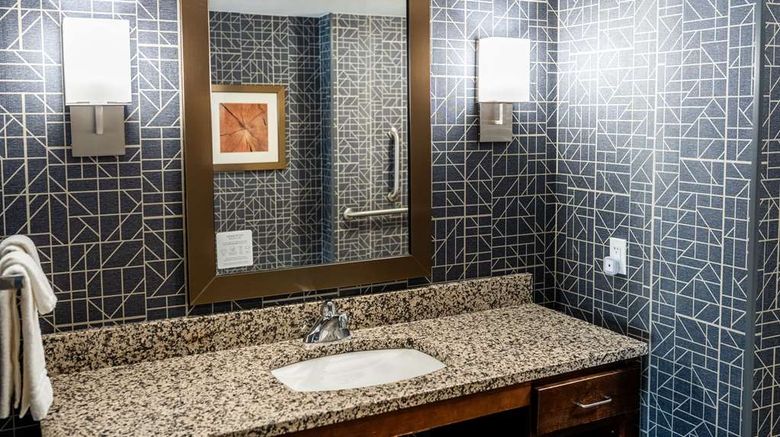 <b>Homewood Suites by Hilton Rochester MN Room</b>. Images powered by <a href="https://iceportal.shijigroup.com/" title="IcePortal" target="_blank">IcePortal</a>.