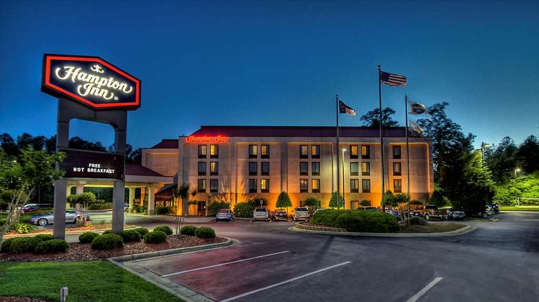 <b>Hampton Inn Rocky Mount Exterior</b>. Images powered by <a href="https://iceportal.shijigroup.com/" title="IcePortal" target="_blank">IcePortal</a>.