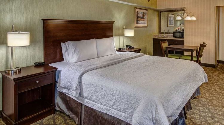 Hampton Inn Rocky Mount Room