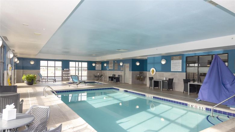 <b>Hampton Inn Rawlins Pool</b>. Images powered by <a href="https://iceportal.shijigroup.com/" title="IcePortal" target="_blank">IcePortal</a>.