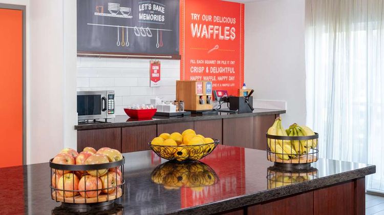 Hampton Inn & Suites Sacramento-Cal Expo Restaurant