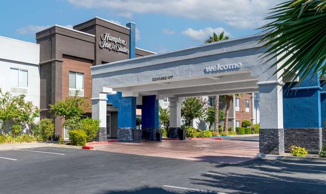 Hampton Inn & Suites Sacramento-Cal Expo Exterior