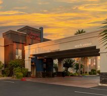 Hampton Inn & Suites Sacramento-Cal Expo Exterior