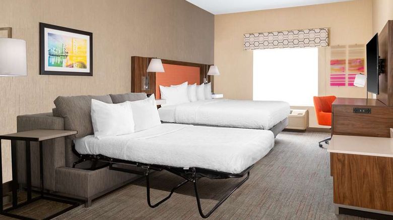 <b>Hampton Inn & Suites Sacramento-Cal Expo Room</b>. Images powered by <a href="https://iceportal.shijigroup.com/" title="IcePortal" target="_blank">IcePortal</a>.