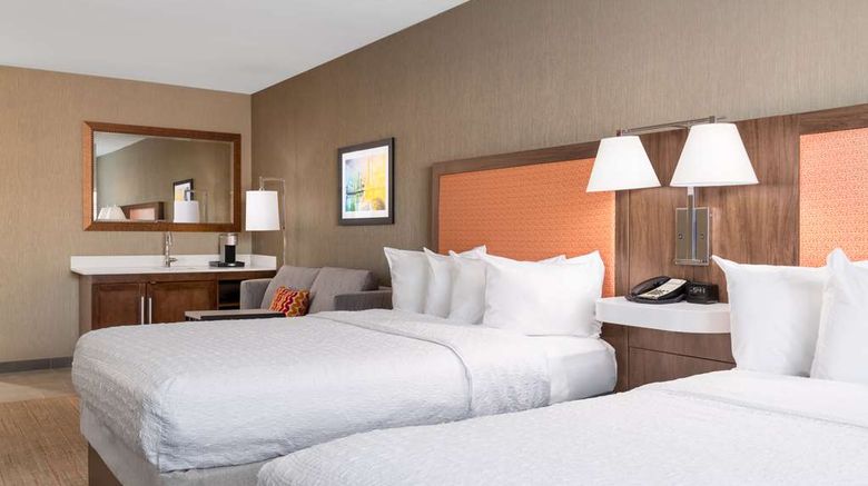 <b>Hampton Inn & Suites Sacramento-Cal Expo Room</b>. Images powered by <a href="https://iceportal.shijigroup.com/" title="IcePortal" target="_blank">IcePortal</a>.
