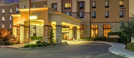 Hampton Inn & Suites Elk Grove Exterior