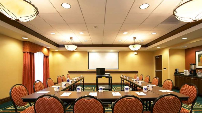 <b>Hampton Inn & Suites Elk Grove Meeting</b>. Images powered by <a href="https://iceportal.shijigroup.com/" title="IcePortal" target="_blank">IcePortal</a>.