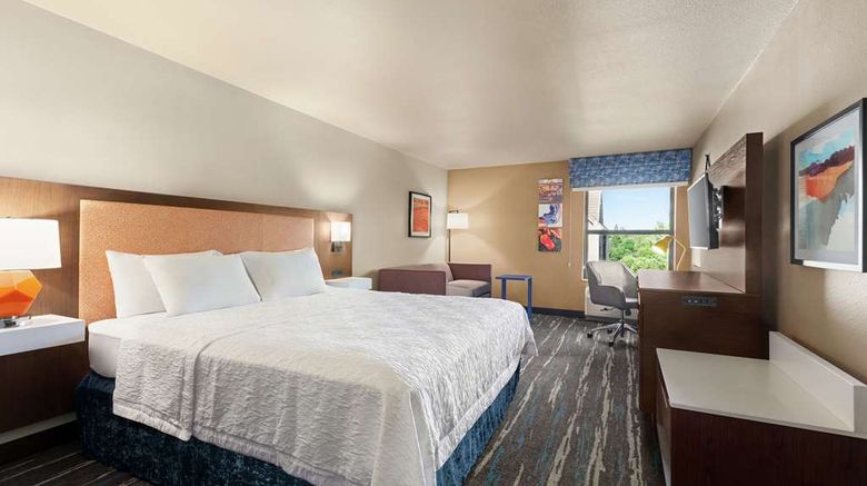 <b>Hampton Inn Rancho Cordova Room</b>. Images powered by <a href="https://iceportal.shijigroup.com/" title="IcePortal" target="_blank">IcePortal</a>.
