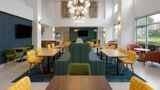 Hampton Inn & Suites Sacramento Airport Lobby