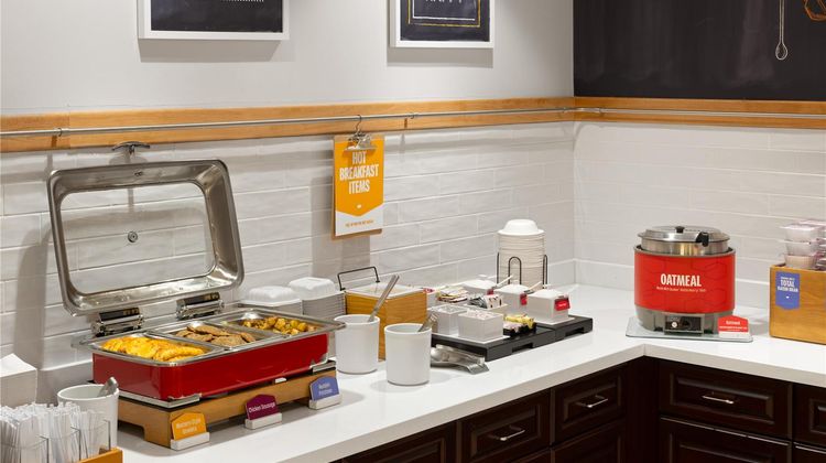 Hampton Inn & Suites Sacramento Airport Restaurant