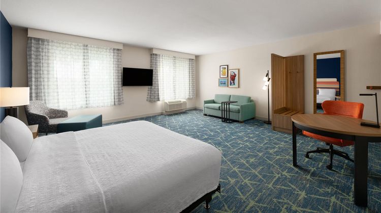 Hampton Inn & Suites Sacramento Airport Room
