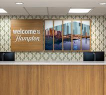 Hampton Inn & Suites Sacramento Airport Lobby