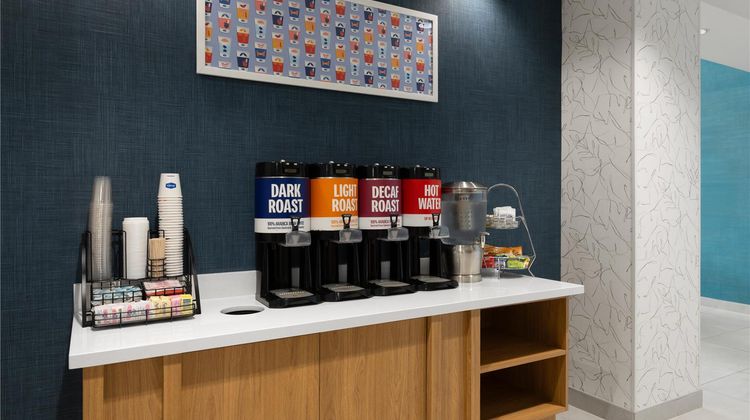 Hampton Inn & Suites Sacramento Airport Restaurant