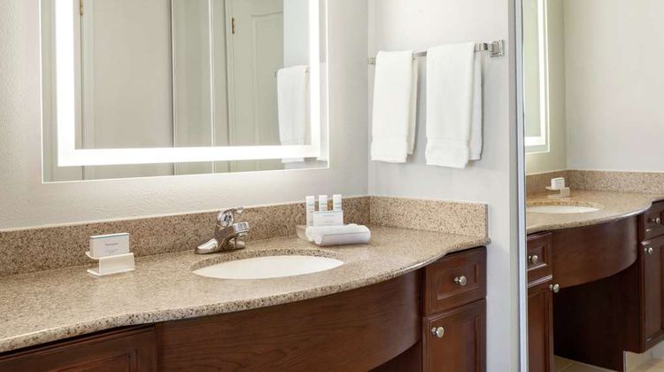 Homewood Suites by Hilton Sacramento Room