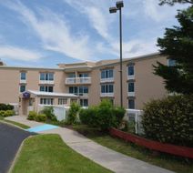 Hampton Inn-Salem Exterior