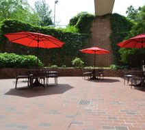 Hampton Inn-Salem Exterior
