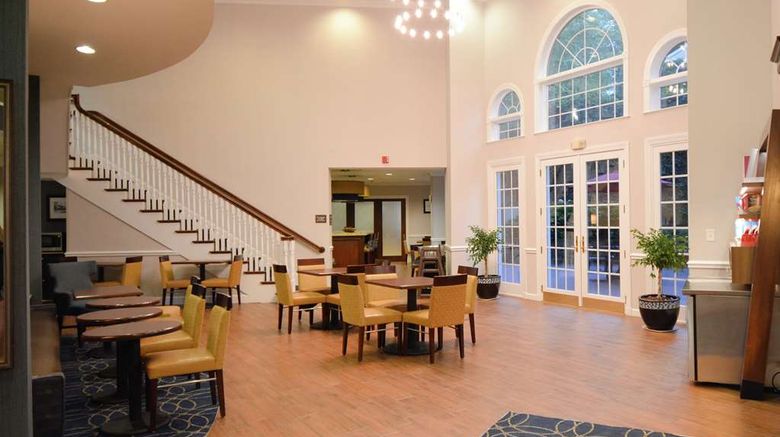<b>Hampton Inn-Salem Restaurant</b>. Images powered by <a href="https://iceportal.shijigroup.com/" title="IcePortal" target="_blank">IcePortal</a>.