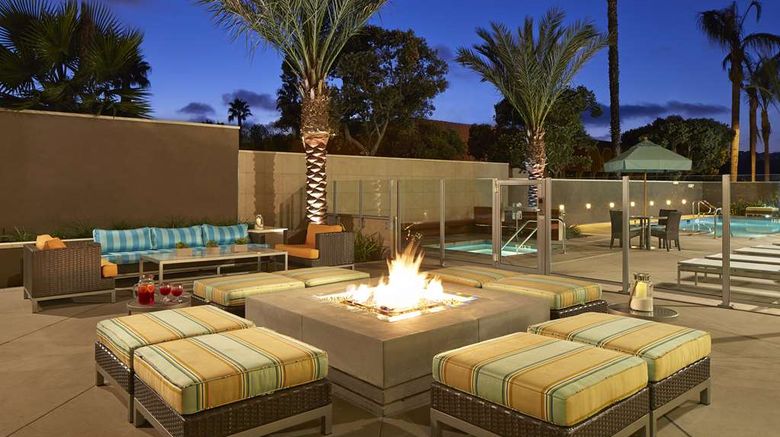 <b>Hampton Inn San Diego/Mission Valley Pool</b>. Images powered by <a href="https://iceportal.shijigroup.com/" title="IcePortal" target="_blank">IcePortal</a>.