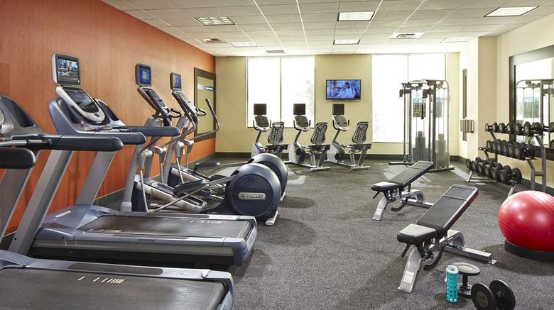 <b>Hampton Inn San Diego/Mission Valley Health</b>. Images powered by <a href="https://iceportal.shijigroup.com/" title="IcePortal" target="_blank">IcePortal</a>.