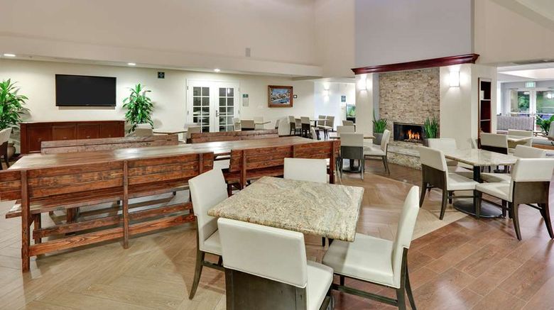 <b>Homewood Suites San Diego-Del Mar Lobby</b>. Images powered by <a href="https://iceportal.shijigroup.com/" title="IcePortal" target="_blank">IcePortal</a>.
