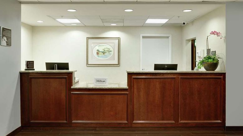 <b>Homewood Suites San Diego-Del Mar Lobby</b>. Images powered by <a href="https://iceportal.shijigroup.com/" title="IcePortal" target="_blank">IcePortal</a>.