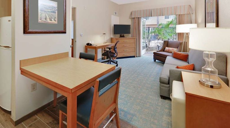 <b>Homewood Suites San Diego-Del Mar Room</b>. Images powered by <a href="https://iceportal.shijigroup.com/" title="IcePortal" target="_blank">IcePortal</a>.