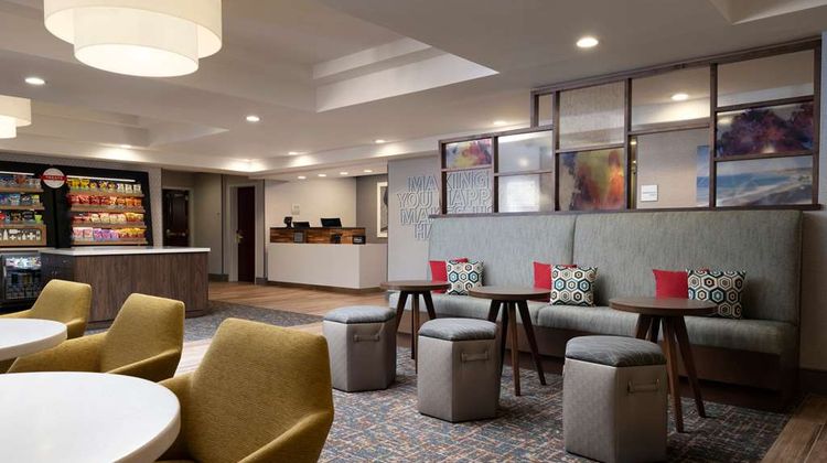 Hampton Inn San Diego/Del Mar Lobby