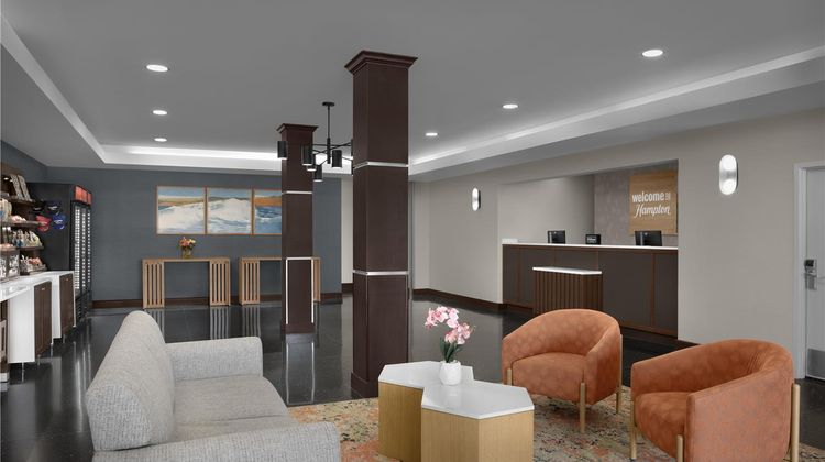 Hampton Inn by Hilton Downtown Lobby