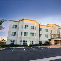 Homewood Suites by Hilton