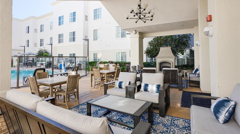 <b>Homewood Suites by Hilton Recreation</b>. Images powered by <a href="https://iceportal.shijigroup.com/" title="IcePortal" target="_blank">IcePortal</a>.