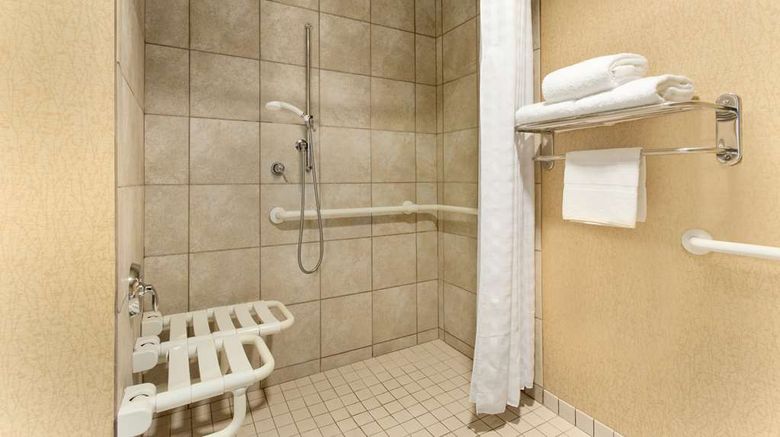 <b>Homewood Suites by Hilton Room</b>. Images powered by <a href="https://iceportal.shijigroup.com/" title="IcePortal" target="_blank">IcePortal</a>.