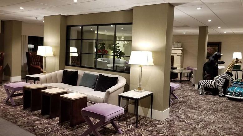 <b>Hampton Inn San Diego Restaurant</b>. Images powered by <a href="https://iceportal.shijigroup.com/" title="IcePortal" target="_blank">IcePortal</a>.