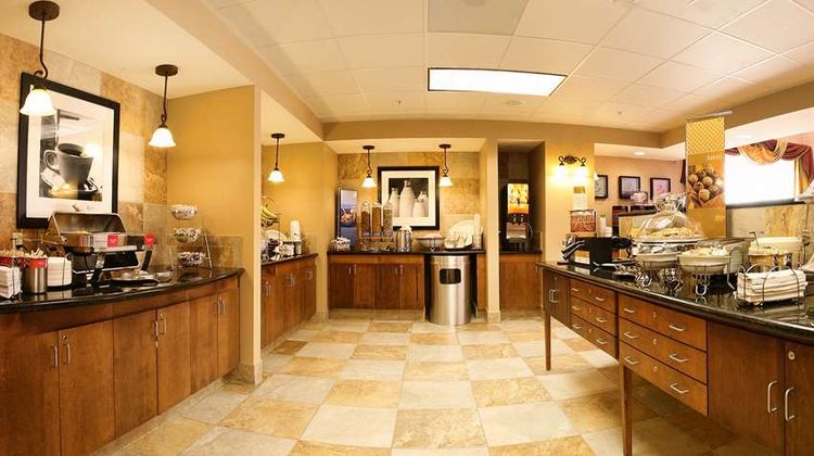 Hampton Inn & Suites Pittsburg Restaurant