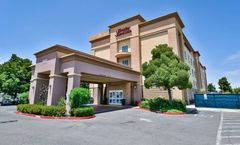 Hampton Inn & Suites Pittsburg