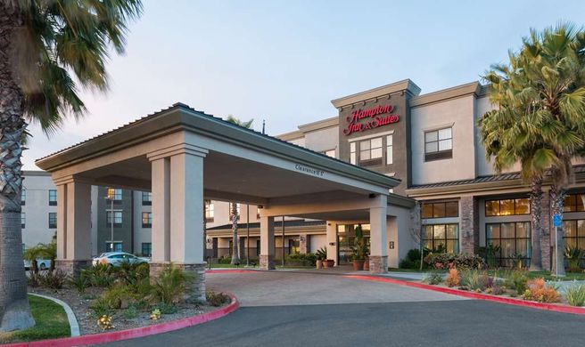 Hampton Inn & Suites San Diego-Poway Exterior