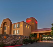 Hampton Inn San Marcos Lobby
